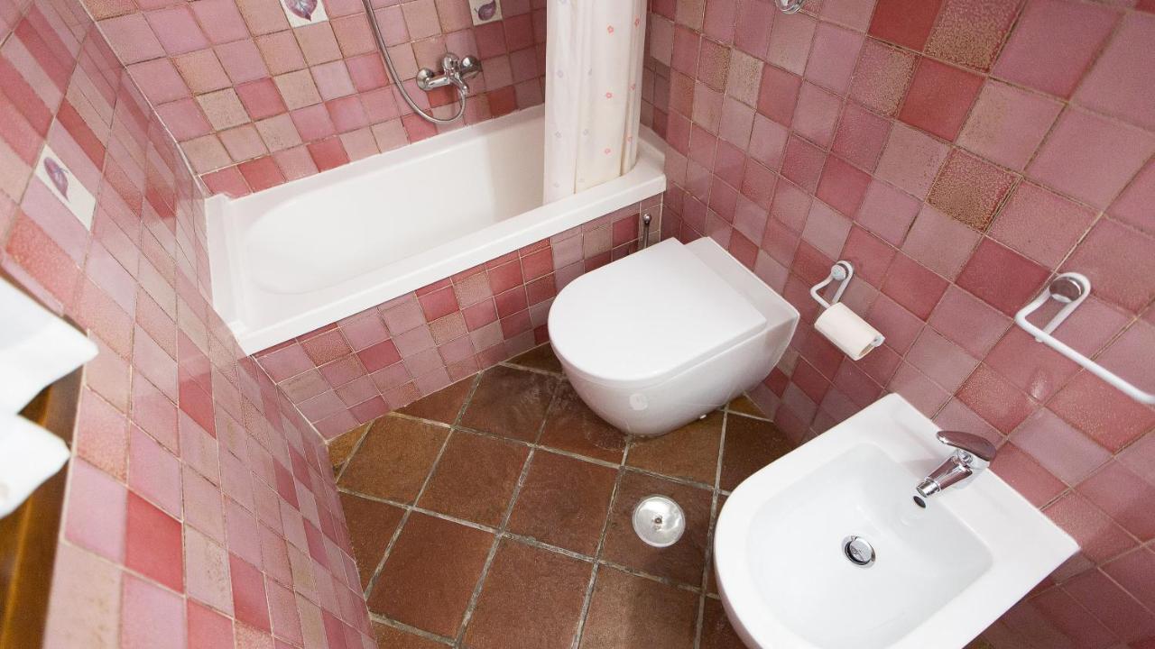 Bovari Apartment Рим Екстериор снимка