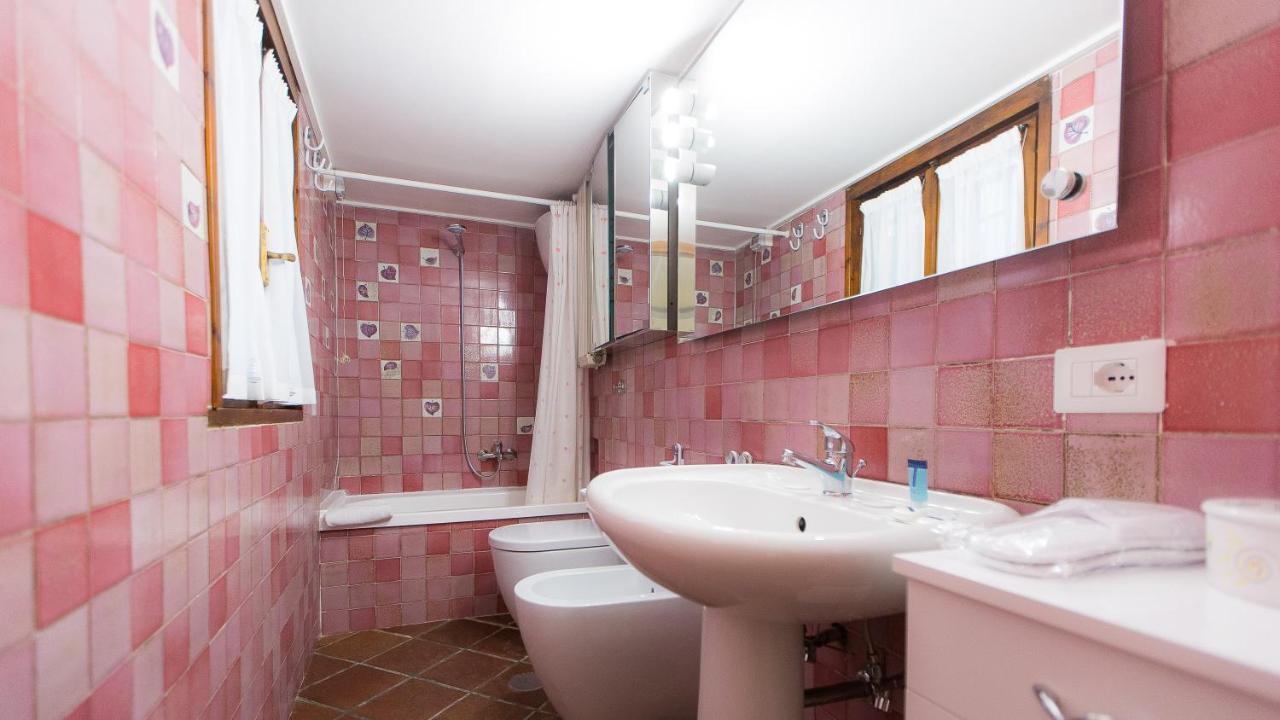 Bovari Apartment Рим Екстериор снимка