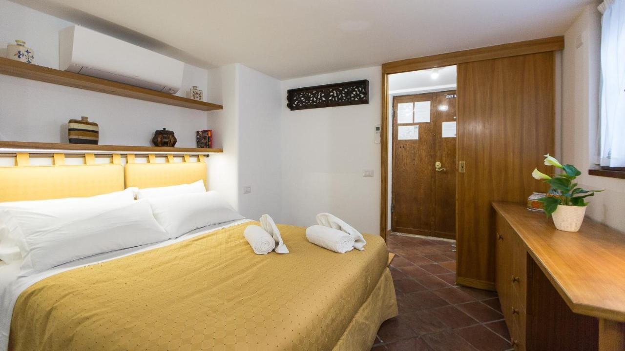 Bovari Apartment Рим Екстериор снимка